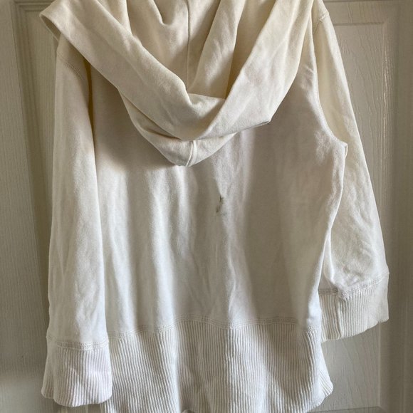 *HOST PICK* Abercrombie & Fitch Buttoned Hoodie - Picture 5 of 5